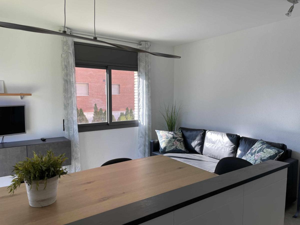 Solarium Con Terraza A 5 Minutos De La Playa Apartment Girona Luaran gambar