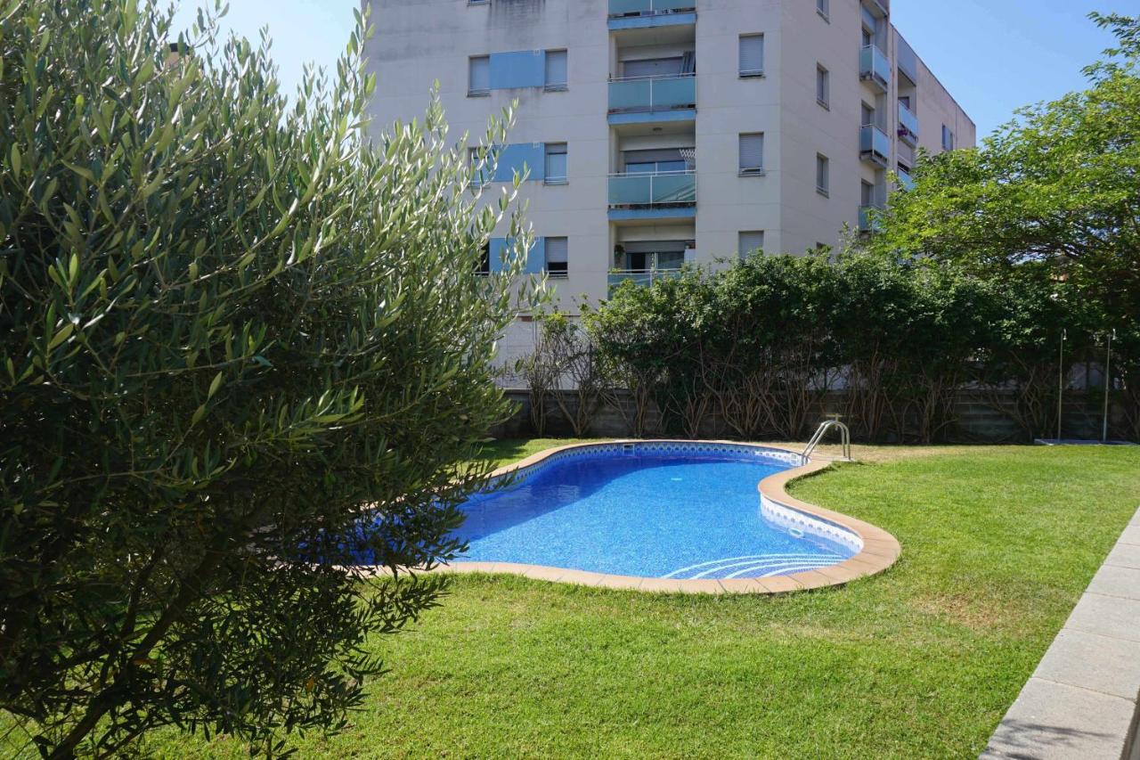 Solarium Con Terraza A 5 Minutos De La Playa Apartment Girona Luaran gambar