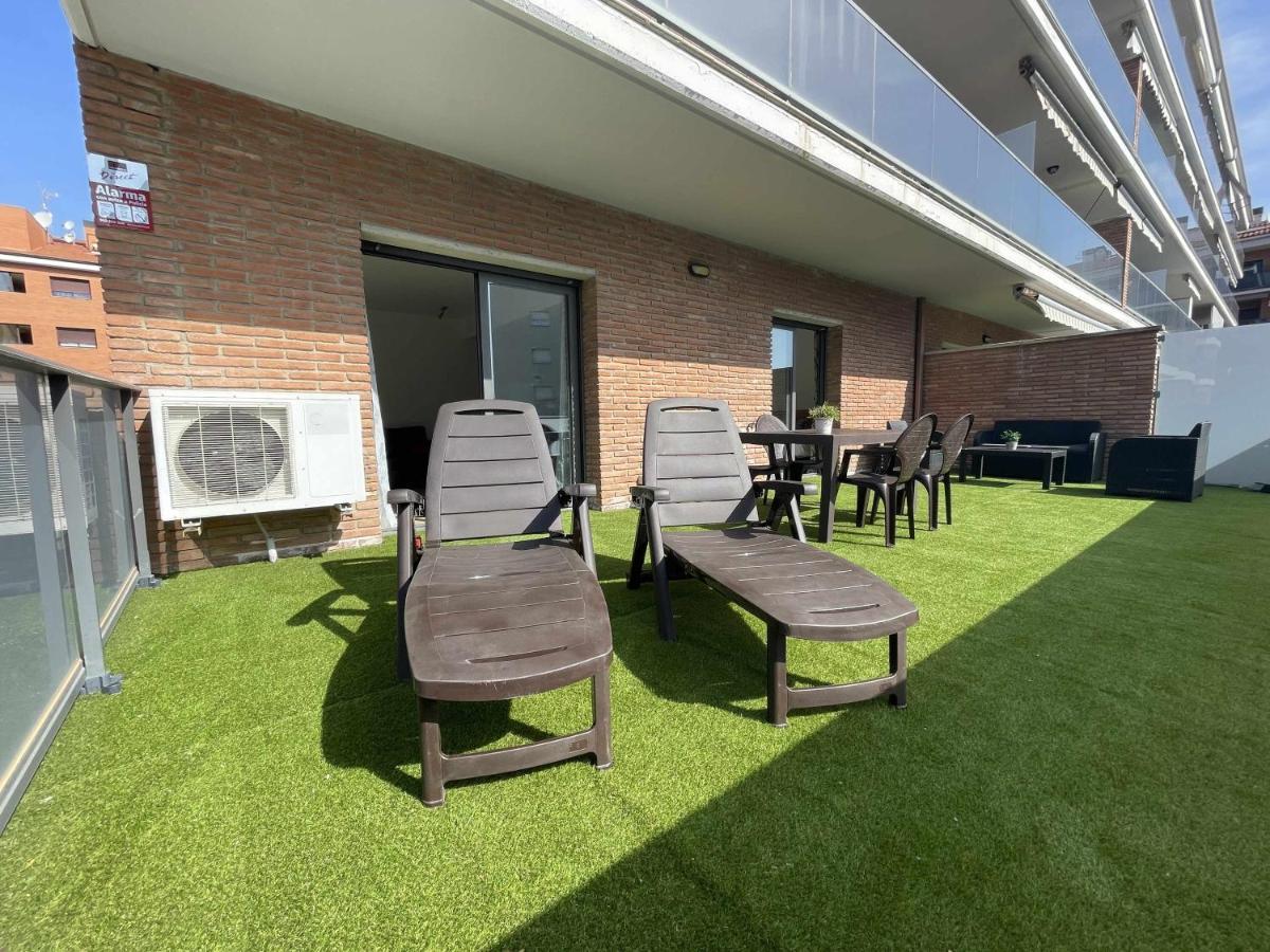 Solarium Con Terraza A 5 Minutos De La Playa Apartment Girona Luaran gambar