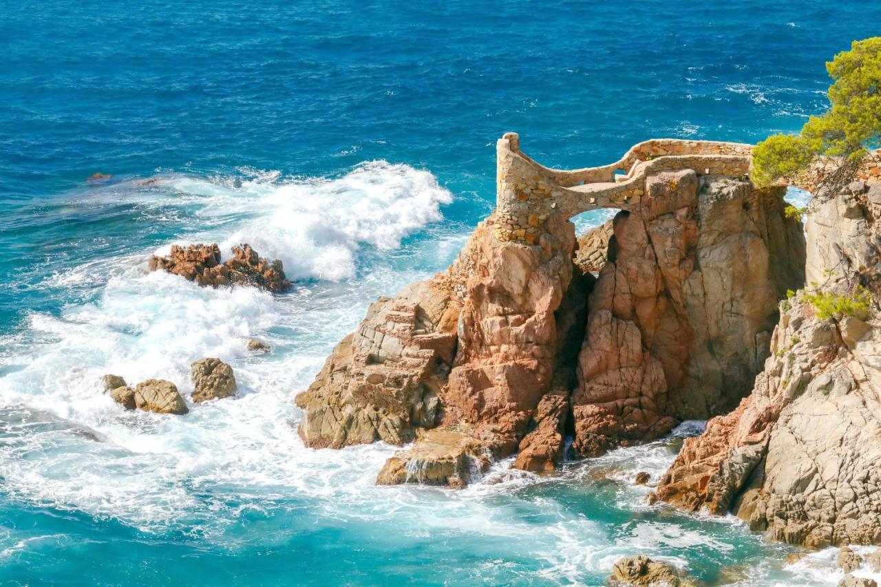 Solarium Con Terraza A 5 Minutos De La Playa Apartment Girona Luaran gambar