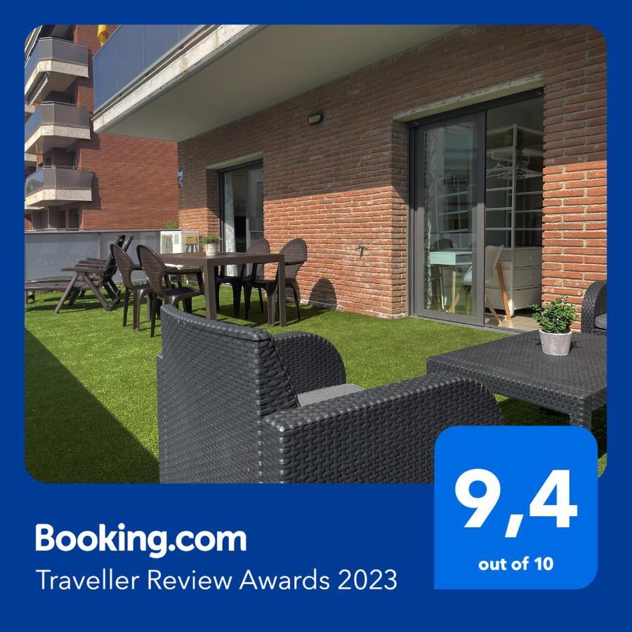 Solarium Con Terraza A 5 Minutos De La Playa Apartment Girona Luaran gambar